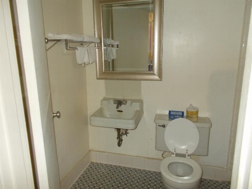 Hillside Motel image 37